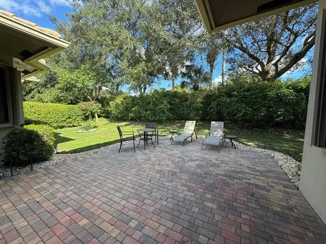 8041 E Via Grande Boynton Beach FL 33437