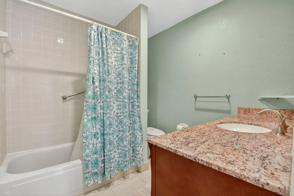 676 Laconia Circle Lake Worth FL 33467