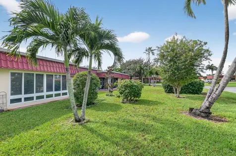676 Laconia Circle Lake Worth FL 33467