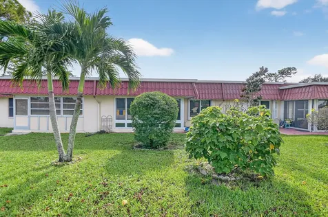 676 Laconia Circle Lake Worth FL 33467