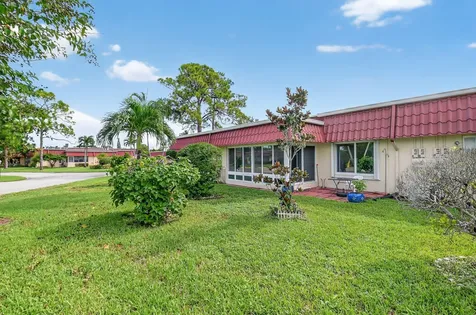 676 Laconia Circle Lake Worth FL 33467