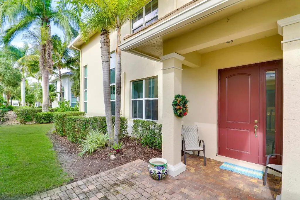 1083 Piccadilly Street Palm Beach Gardens FL 33418