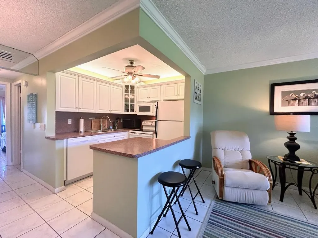 450 Horizons E Boynton Beach FL 33435