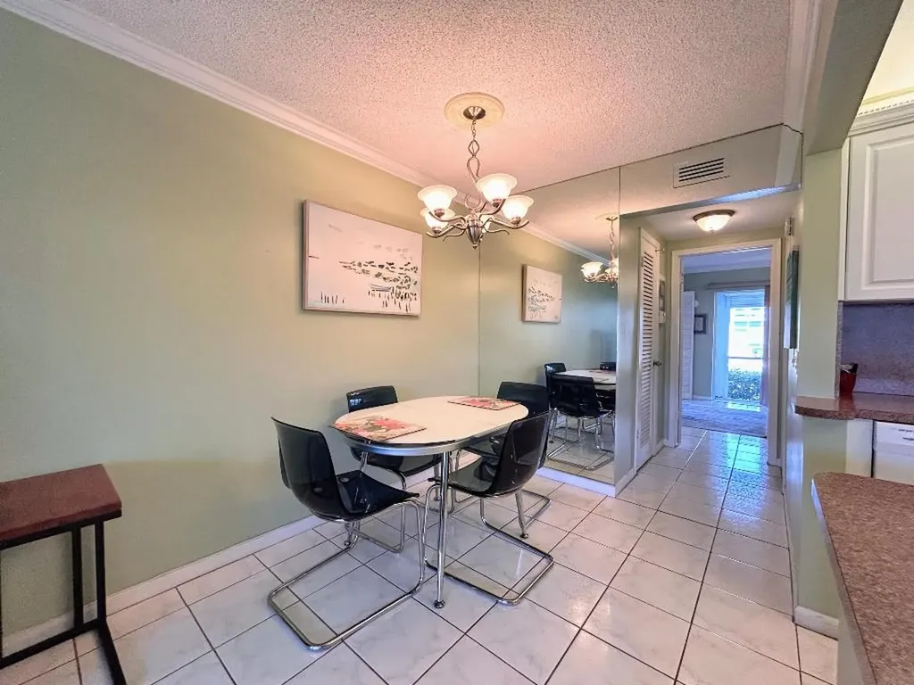 450 Horizons E Boynton Beach FL 33435