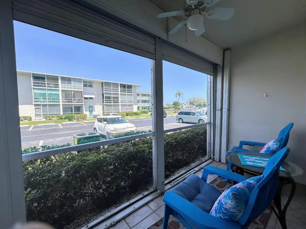 450 Horizons E Boynton Beach FL 33435