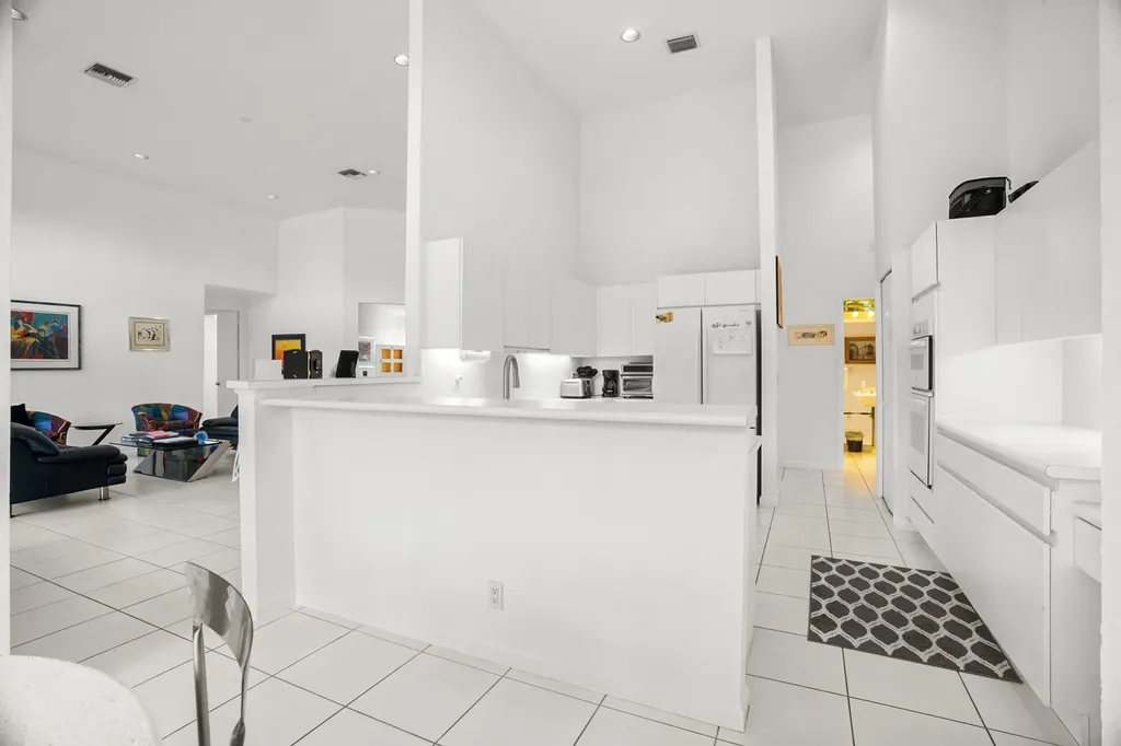 7946 Shelby Circle Boca Raton FL 33496