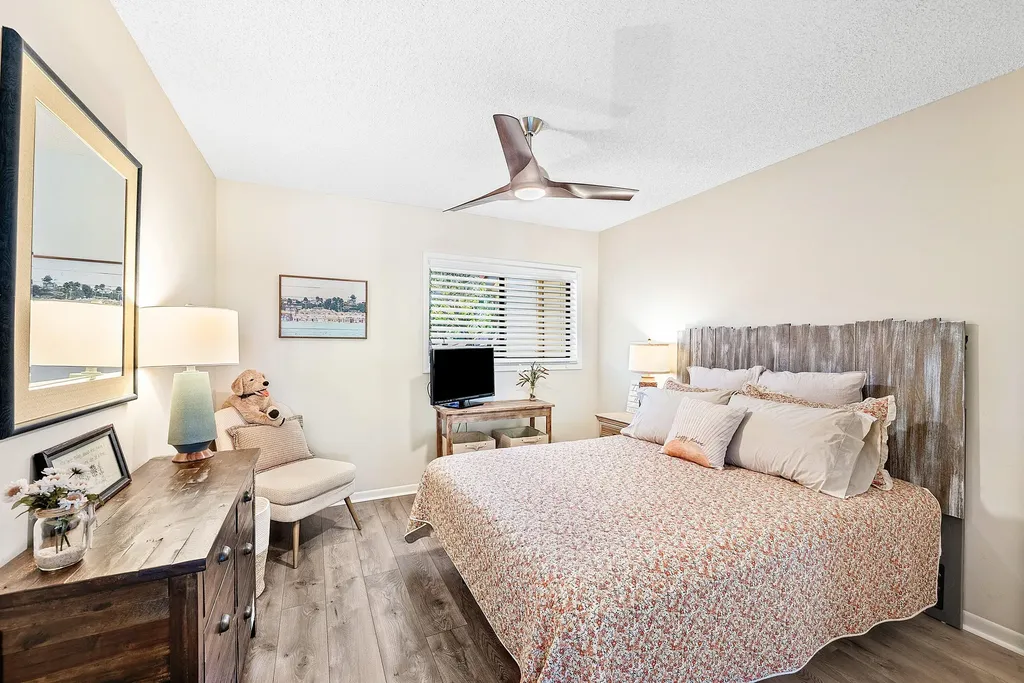 10423 S Circle Lake Drive Boynton Beach FL 33437