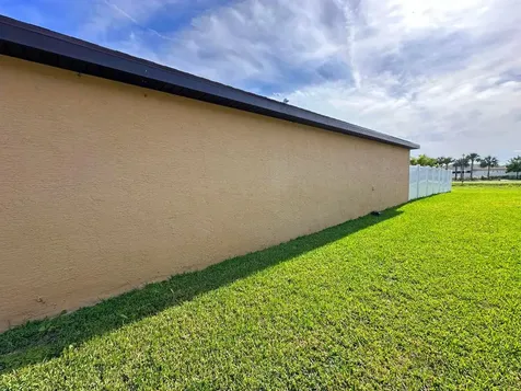 4225 Abernathy Way Fort Pierce FL 34947