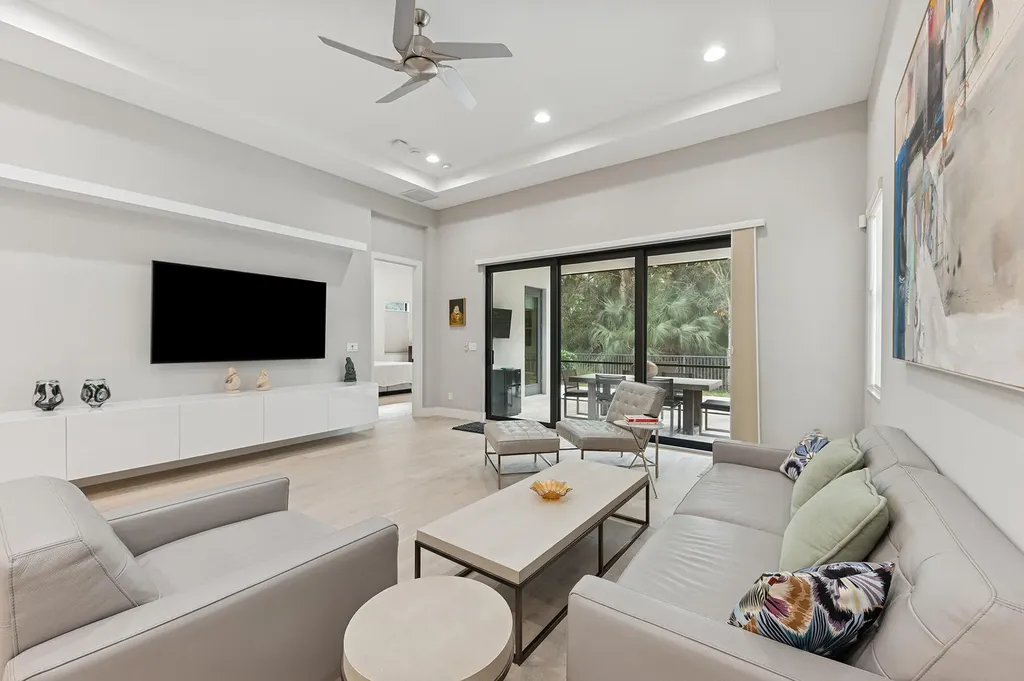 5642 Delacroix Terrace Palm Beach Gardens FL 33418