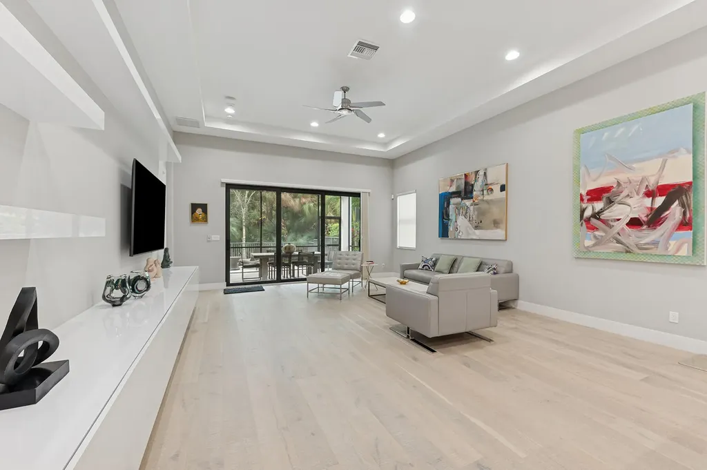 5642 Delacroix Terrace Palm Beach Gardens FL 33418