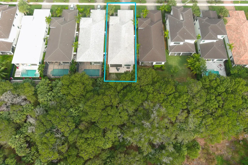 5642 Delacroix Terrace Palm Beach Gardens FL 33418