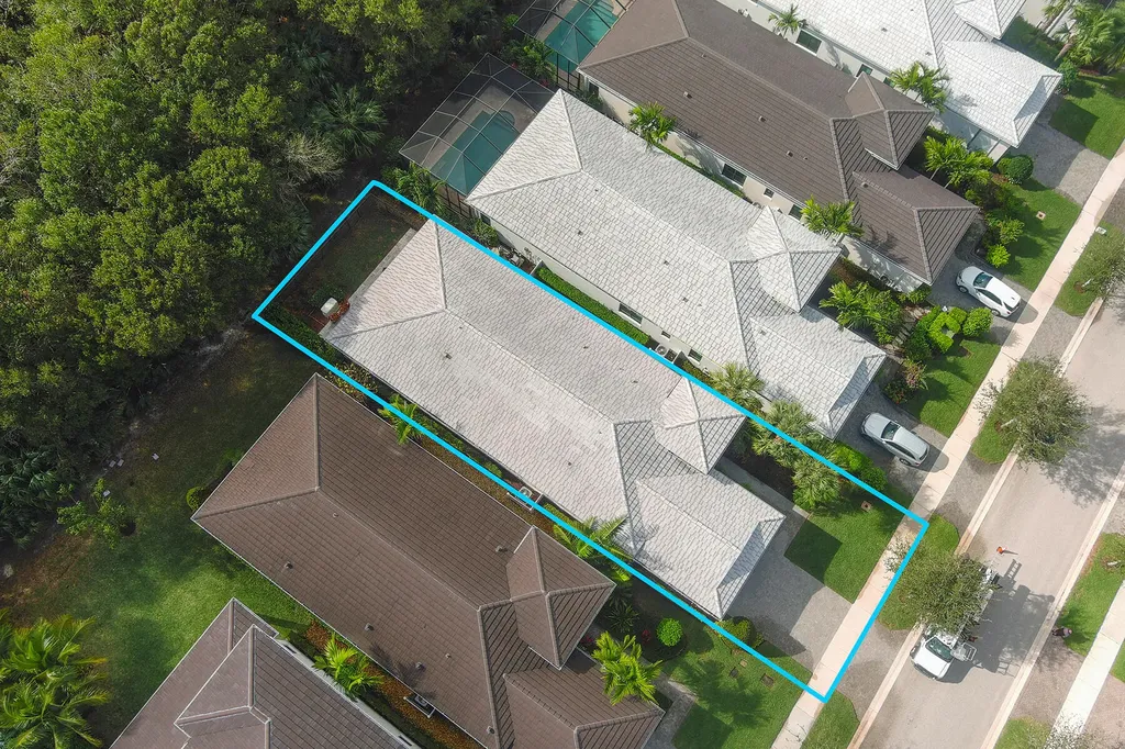 5642 Delacroix Terrace Palm Beach Gardens FL 33418