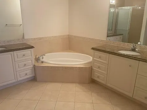 1 Harbour Isle Ph01 Drive E Fort Pierce FL 34949