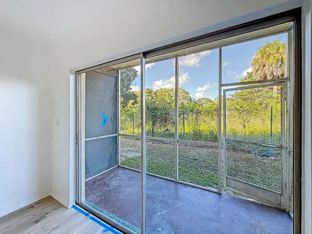 961 NW 45th Street Deerfield Beach FL 33064