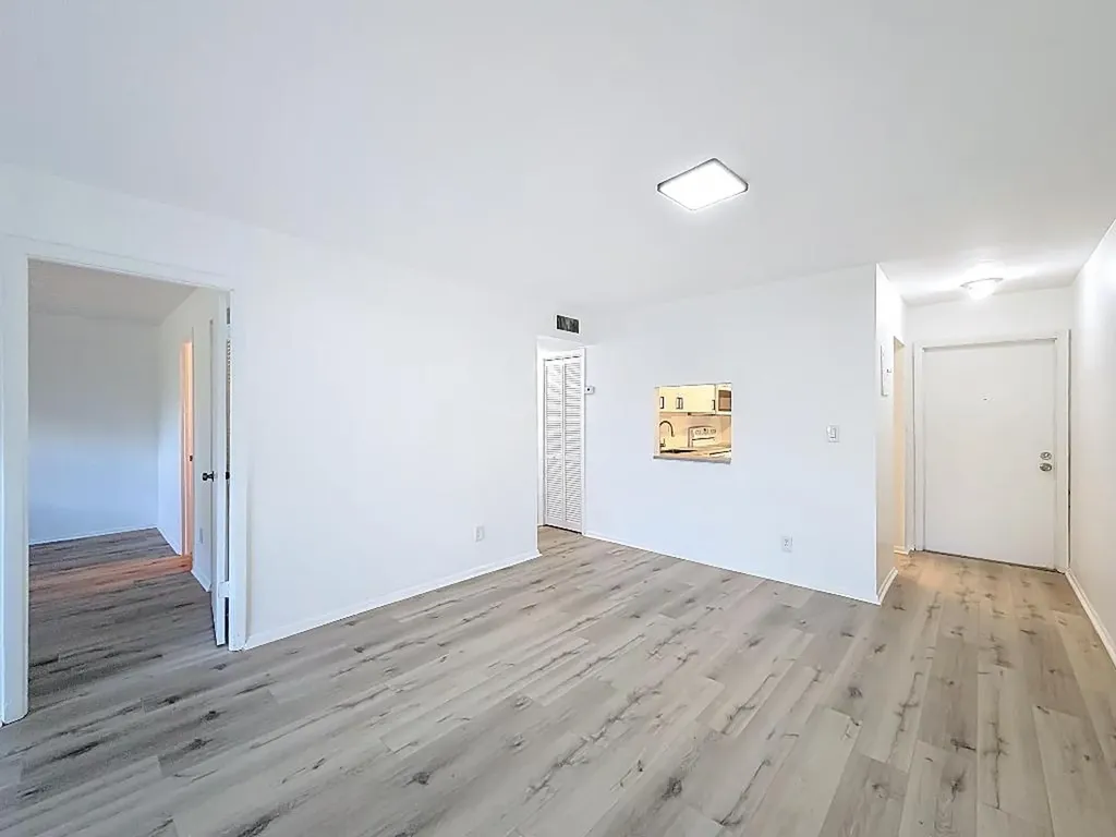 961 NW 45th Street Deerfield Beach FL 33064