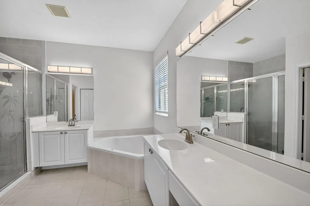 1605 E Classical Boulevard Delray Beach FL 33445