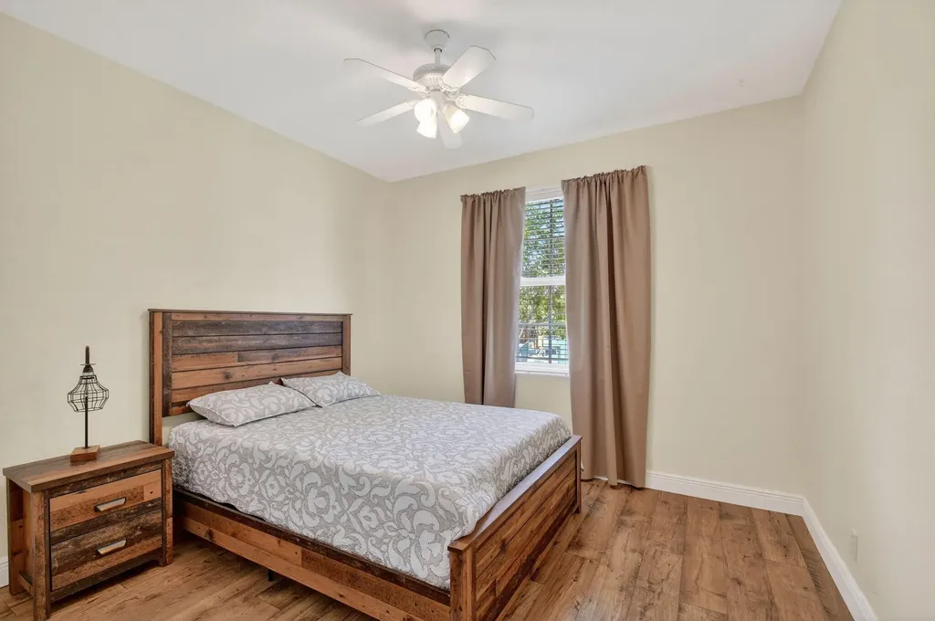 1605 E Classical Boulevard Delray Beach FL 33445