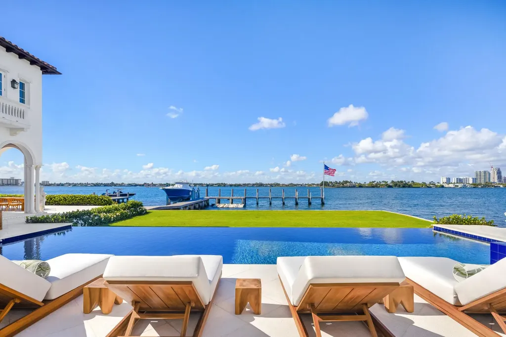 800 S County Road Palm Beach FL 33480