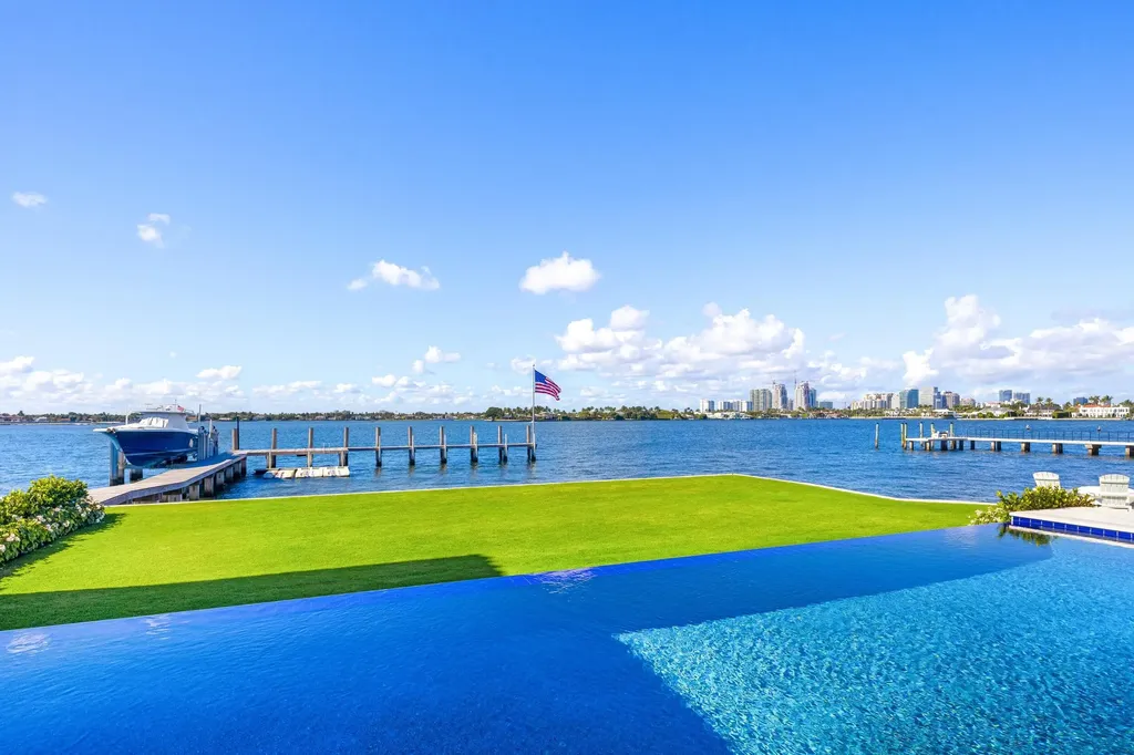 800 S County Road Palm Beach FL 33480