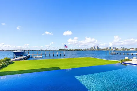 800 S County Road Palm Beach FL 33480