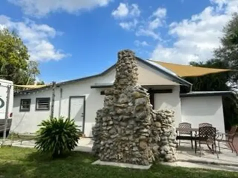 359 W D Road Loxahatchee Groves FL 33470