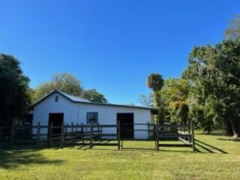 359 W D Road Loxahatchee Groves FL 33470