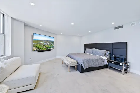5200 N Ocean Drive Singer Island FL 33404