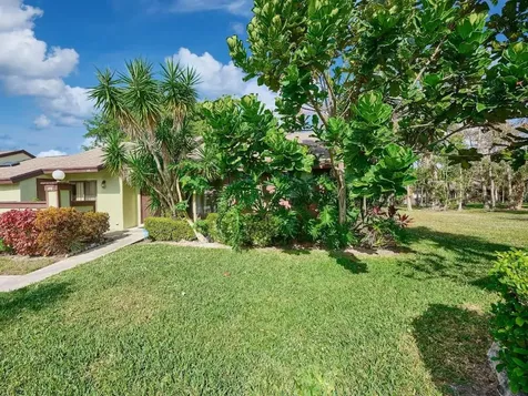 498 Iron Forge Court Royal Palm Beach FL 33411
