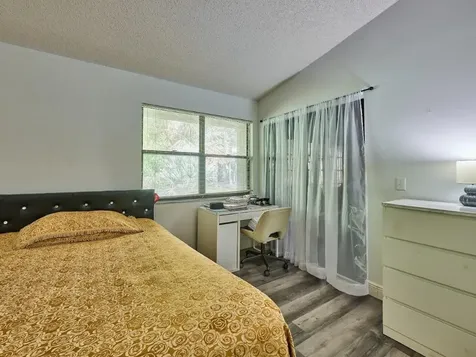 498 Iron Forge Court Royal Palm Beach FL 33411