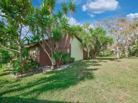 498 Iron Forge Court Royal Palm Beach FL 33411