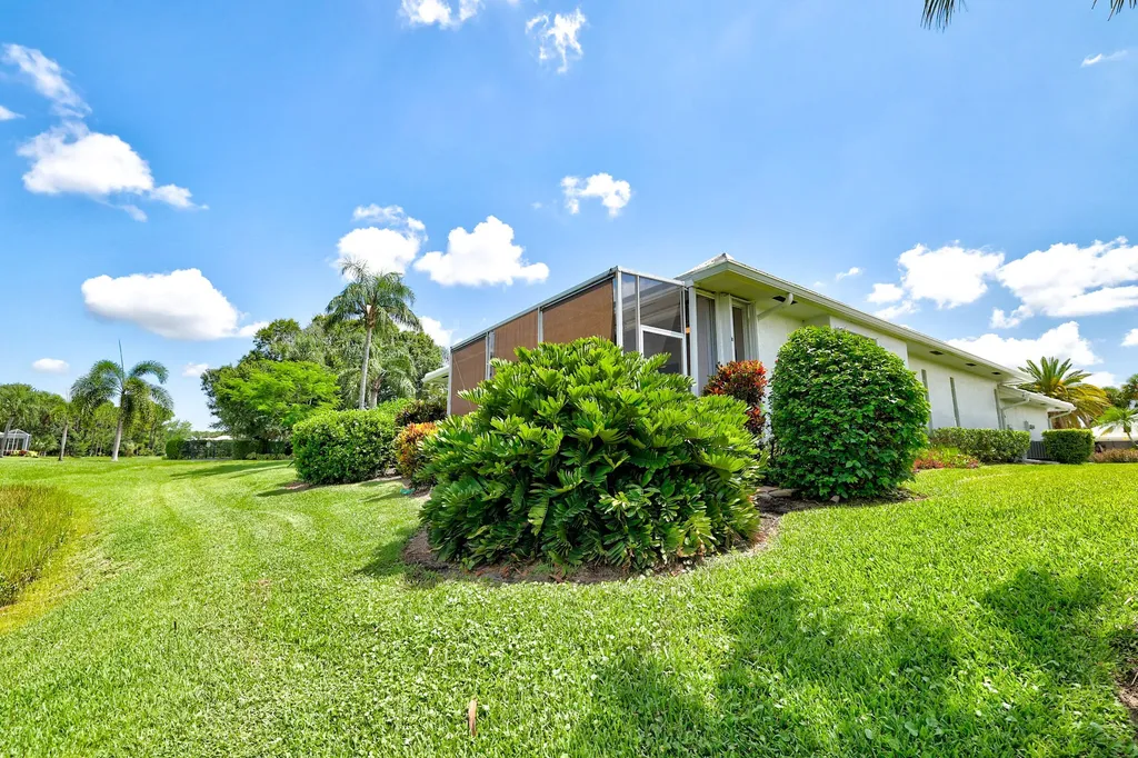 450 SW Fairway Landing Port St Lucie FL 34986