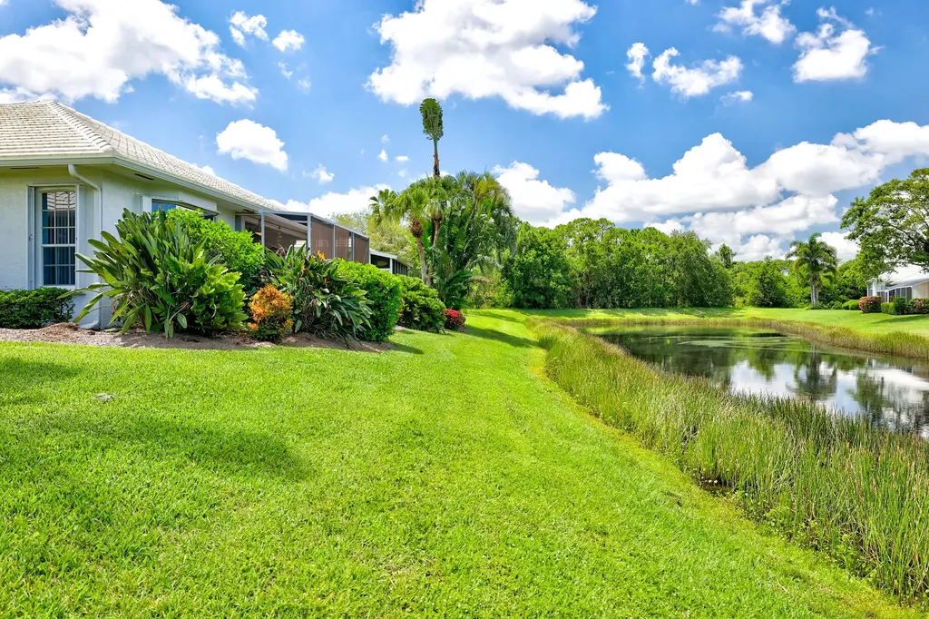 450 SW Fairway Landing Port St Lucie FL 34986