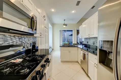 450 SW Fairway Landing Port St Lucie FL 34986