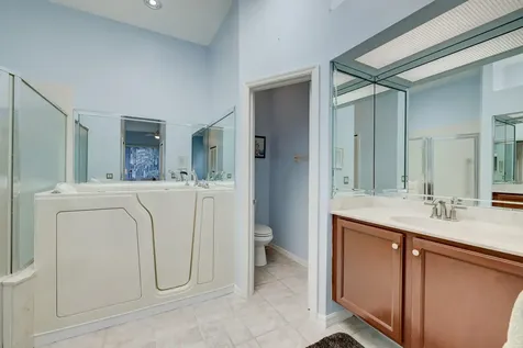 450 SW Fairway Landing Port St Lucie FL 34986