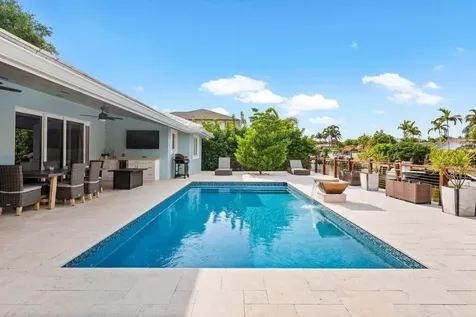 941 Dogwood Drive Delray Beach FL 33483