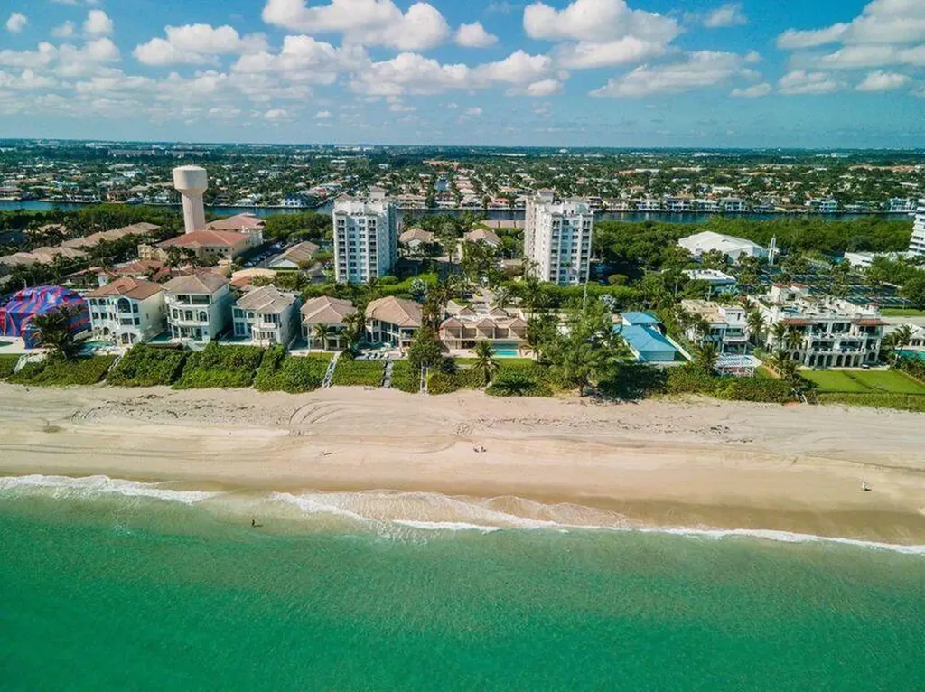 3594 S Ocean Boulevard Highland Beach FL 33487