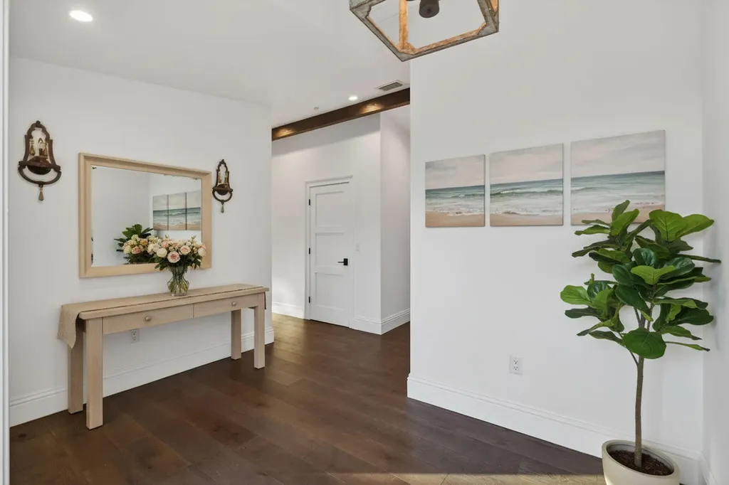 105 W Tarpon Lane Jupiter FL 33477