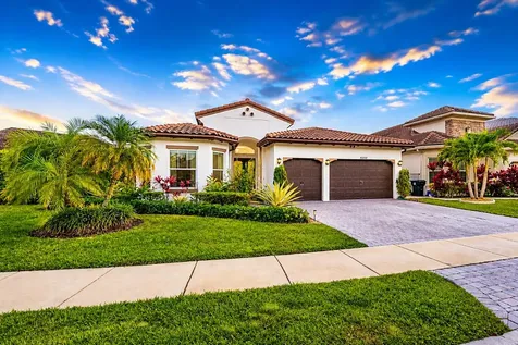 9240 Greenspire Lane Lake Worth FL 33467