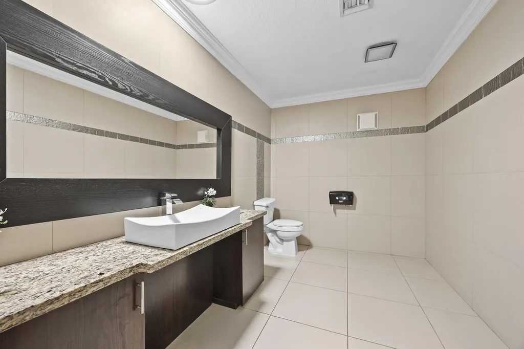 1940 Harrison Street Hollywood FL 33020