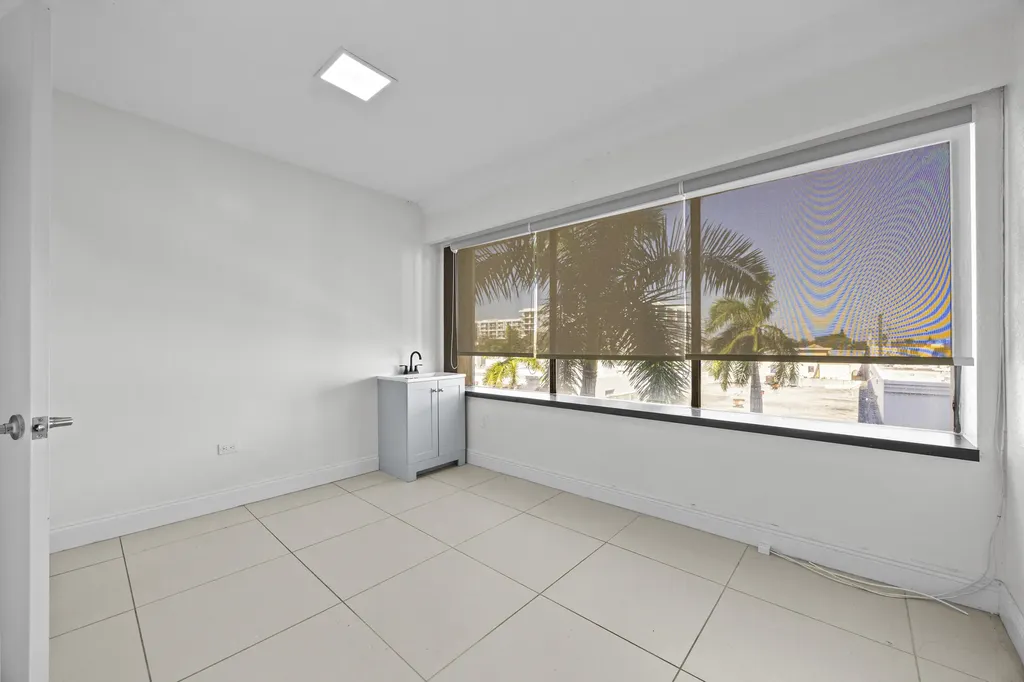 1940 Harrison Street Hollywood FL 33020