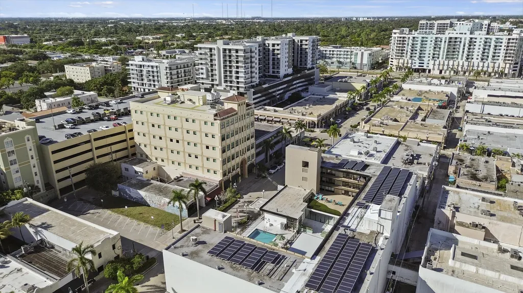 1940 Harrison Street Hollywood FL 33020