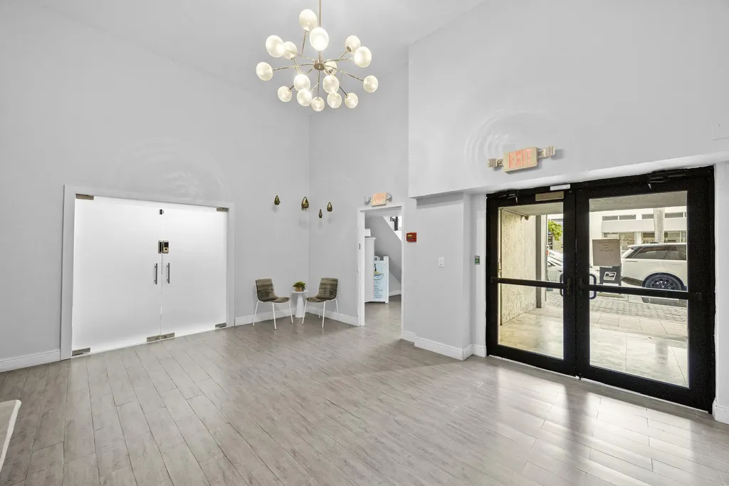 1940 Harrison Street Hollywood FL 33020