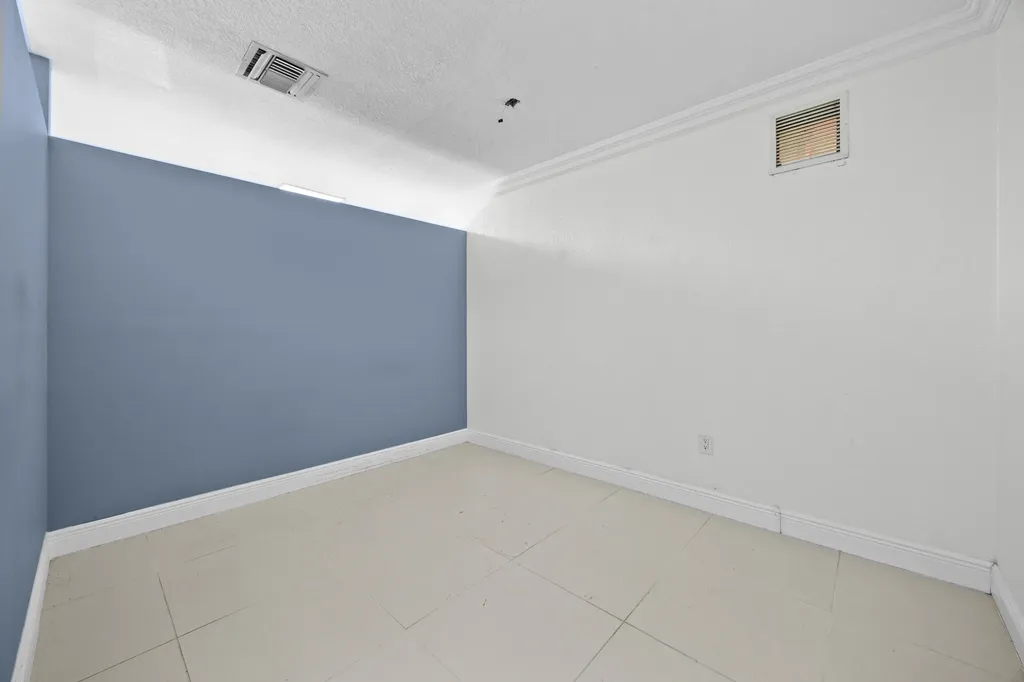 1940 Harrison Street Hollywood FL 33020