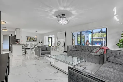 7077 Oakmont Drive Lake Worth FL 33467