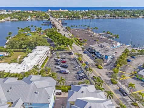 305 E Ocean Avenue Lantana FL 33462