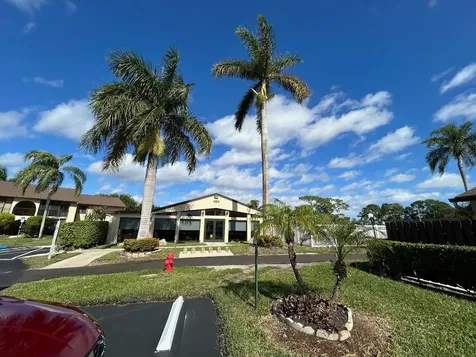 414 Pine Glen Lane Greenacres FL 33463