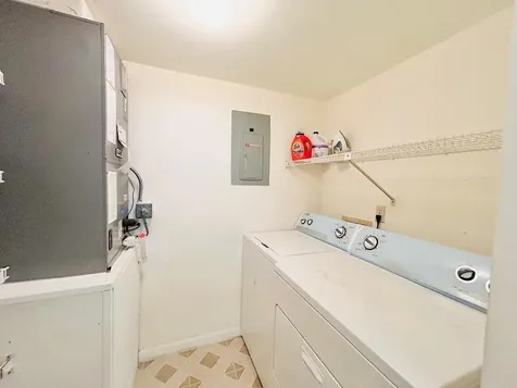 414 Pine Glen Lane Greenacres FL 33463