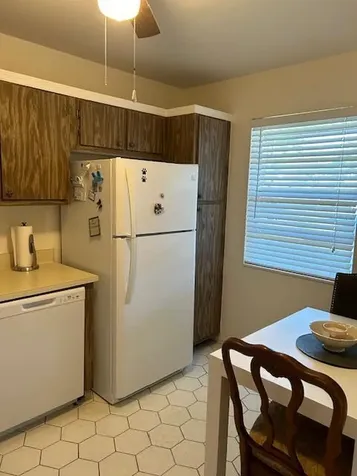 221 Lake Meryl Drive West Palm Beach FL 33411