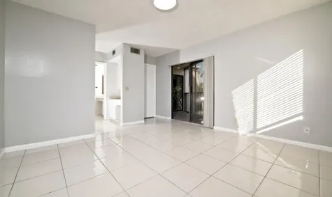 8353 Trent Court Boca Raton FL 33433