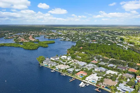 348 River Drive Tequesta FL 33469